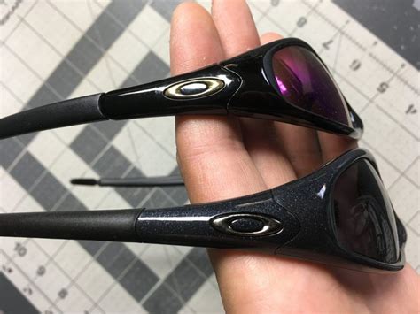 how to tell fake oakleys